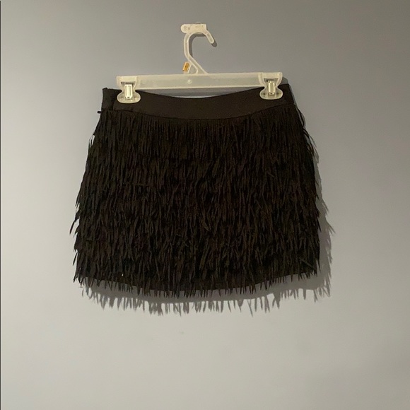 NWOT Express Skirt Fringe - Picture 2 of 6